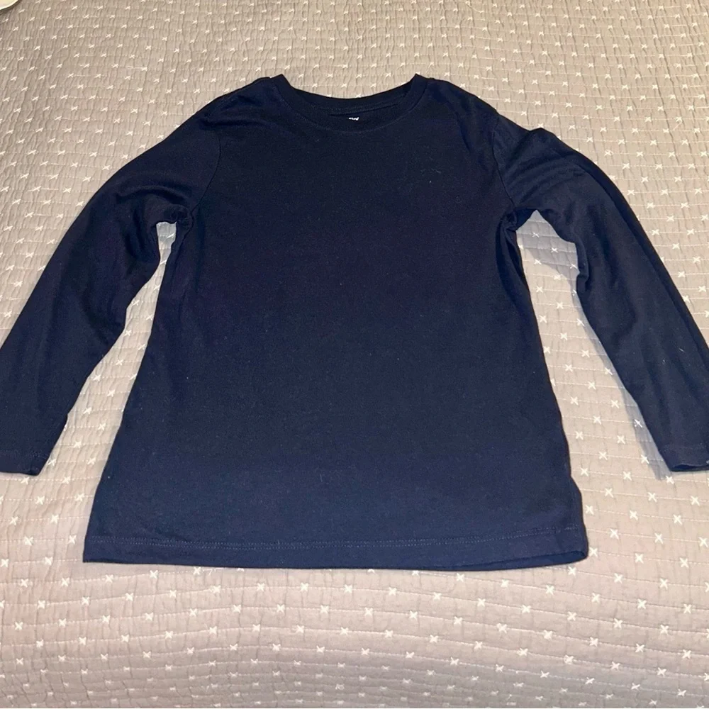 (Bundle 3 for $15) Old Navy Olive and Navy Long Sleeve Tee Set of 2 Kids L